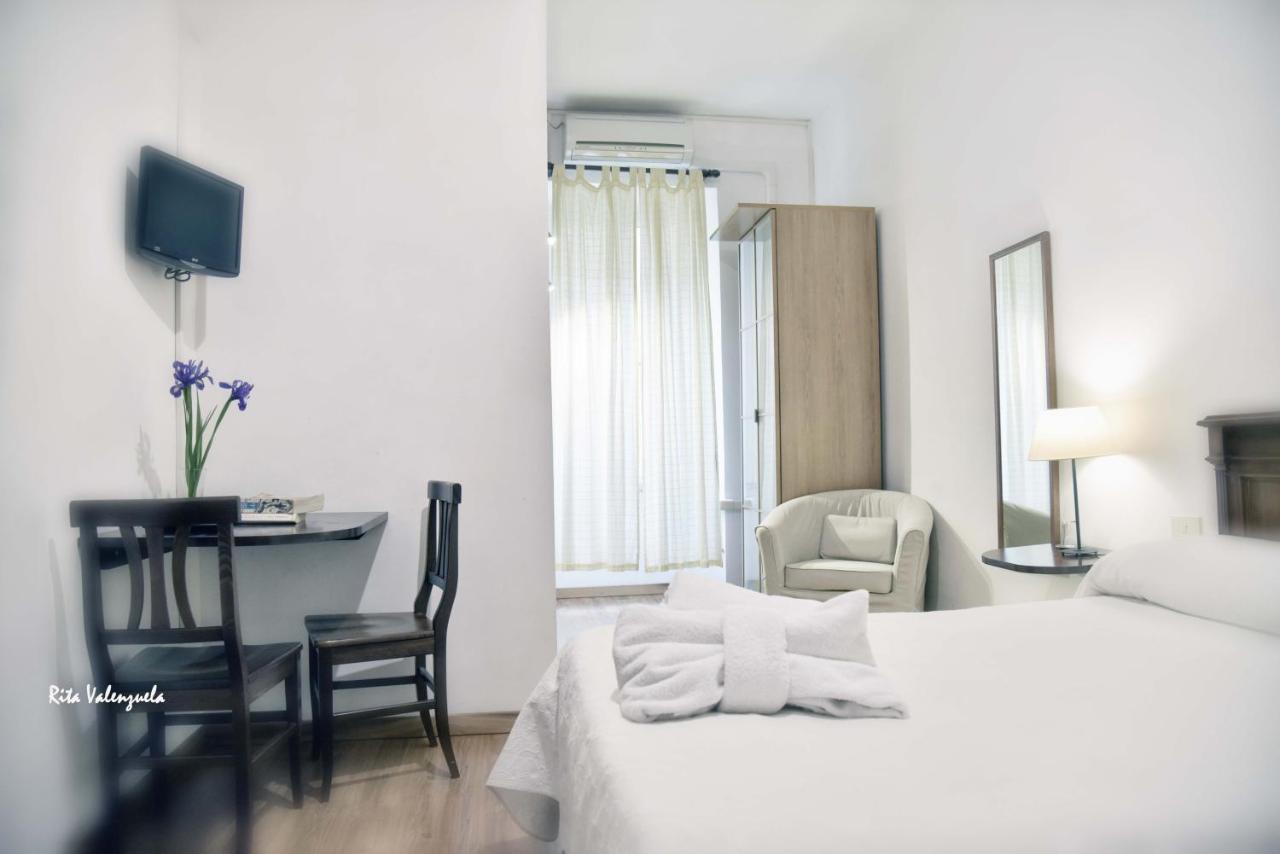 Federici Guest House ローマ エクステリア 写真